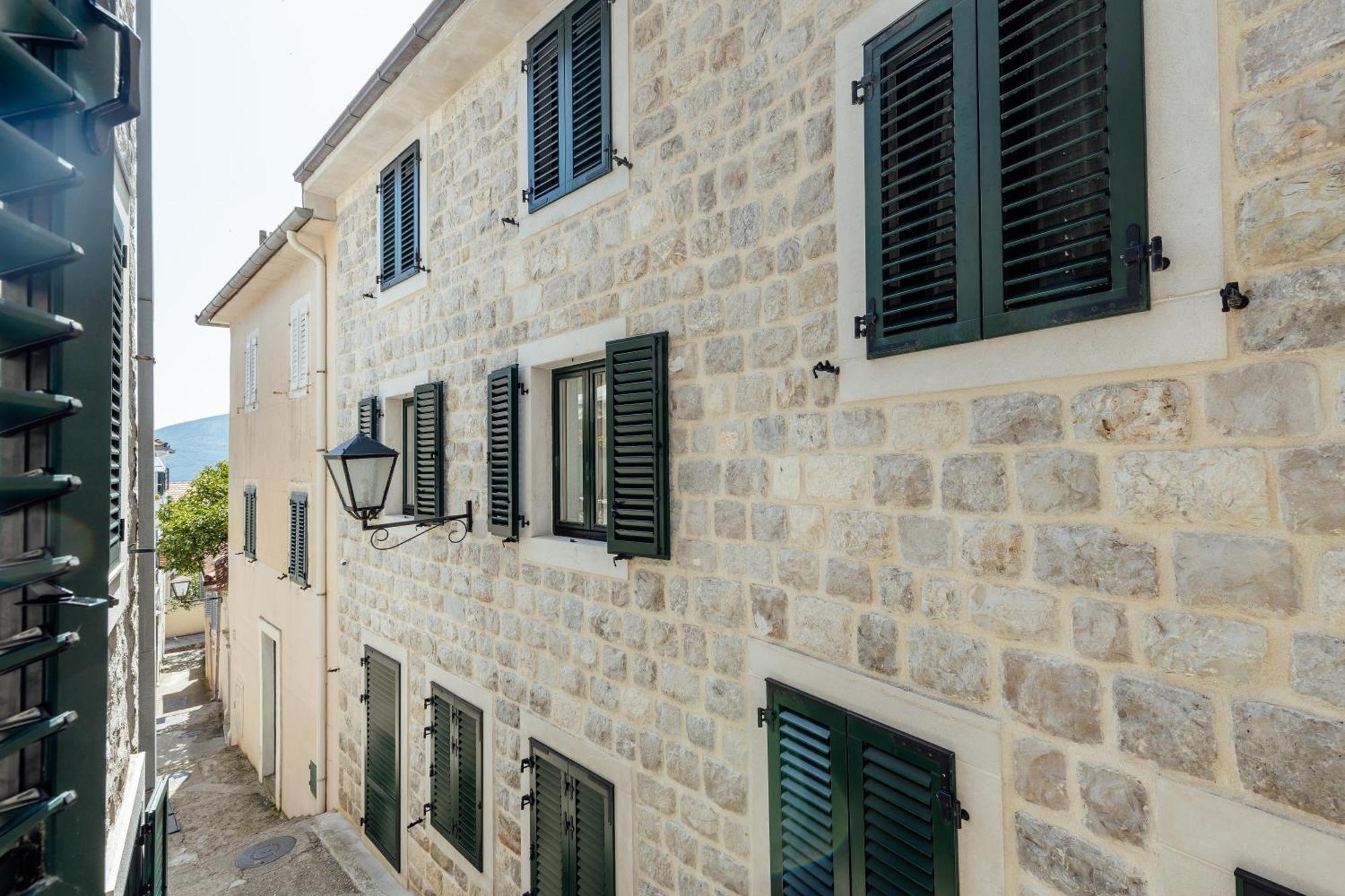 Guesthouse Villa Stari Grad Herceg Novi Exteriör bild