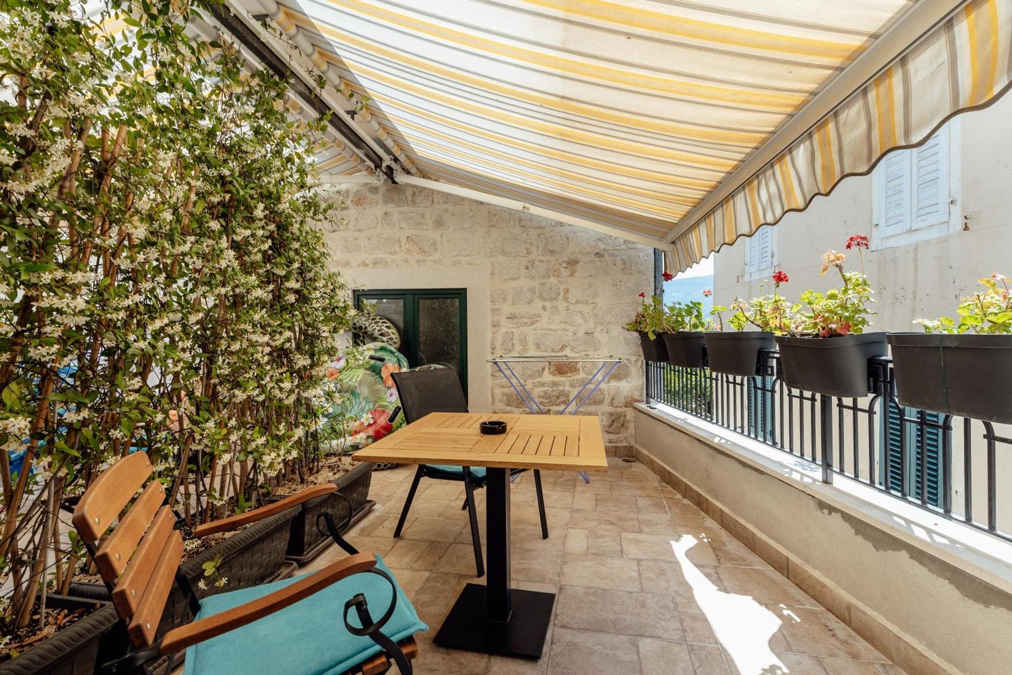 Guesthouse Villa Stari Grad Herceg Novi Exteriör bild